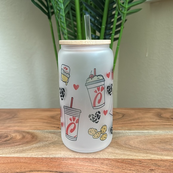 Chick Fil A Cup - Picture 4 of 7